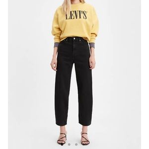 Levi’s balloon jeans